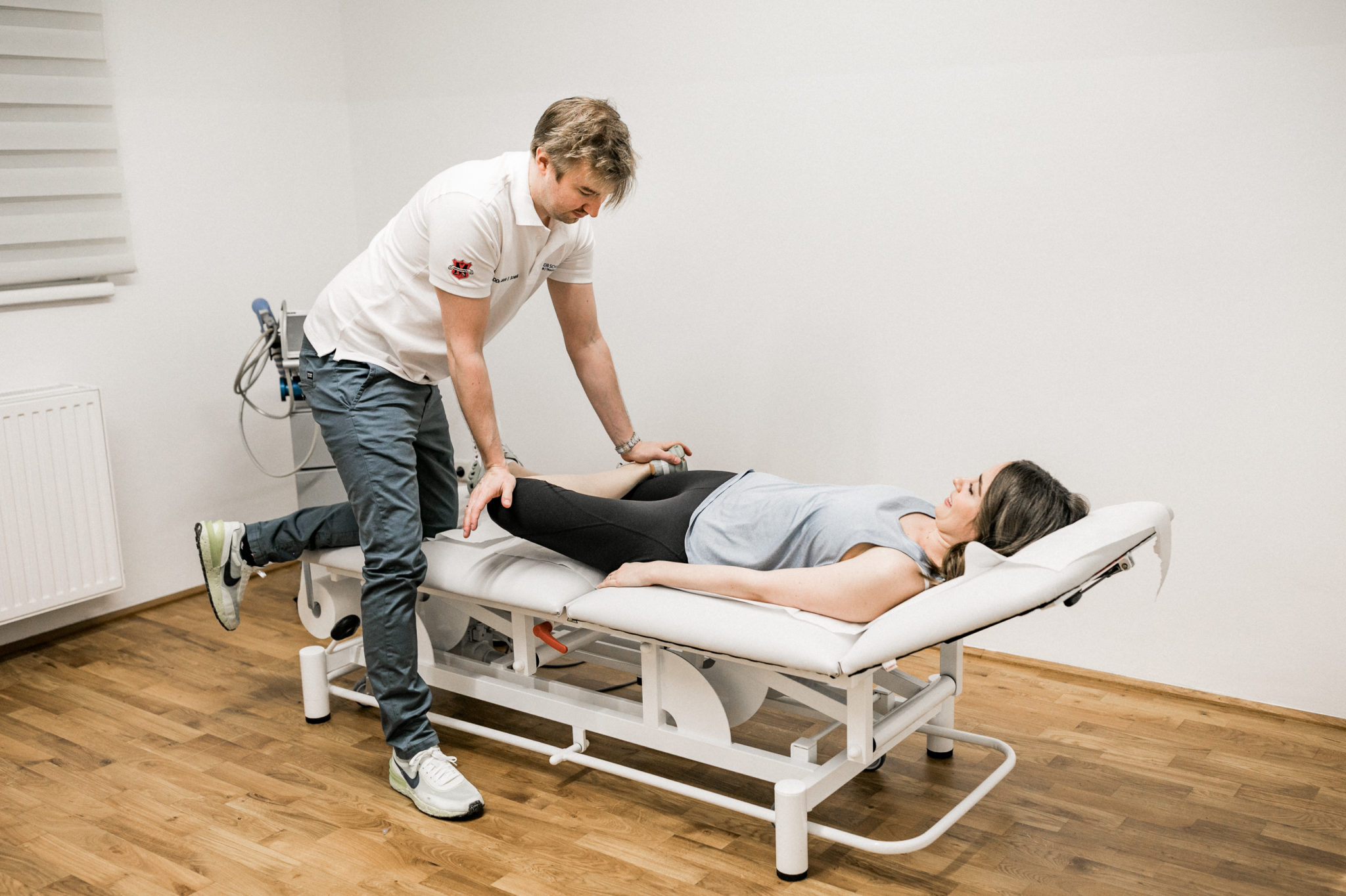 Dr. Schanda Untersuchung Hüfte